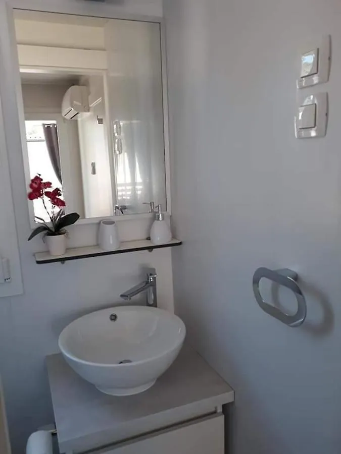Mobile Home Morska Vila Биоград-на-Мору 4*,  Хорватия