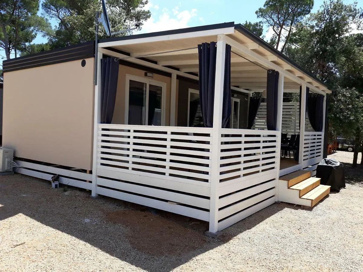 Mobile Home Morska Vila Biograd na Moru Kemping