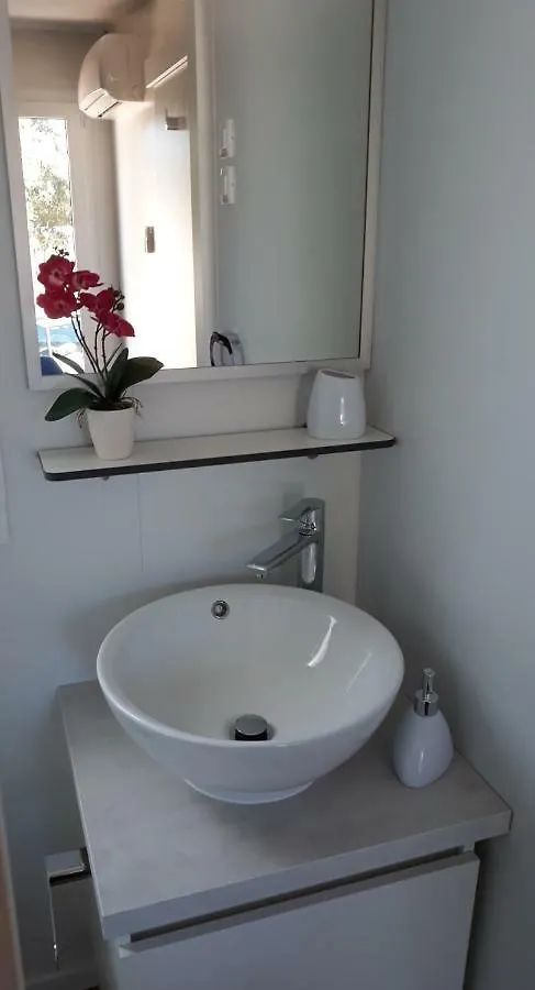 Mobile Home Morska Vila Biograd na Moru Horvátország