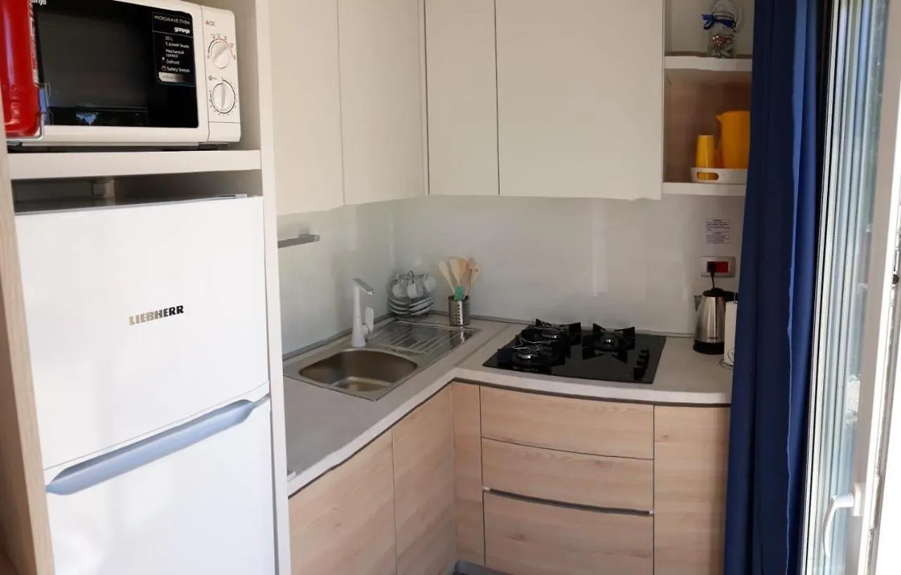 Kemping Mobile Home Morska Vila Biograd na Moru